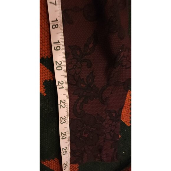 Torrid Women's Floral-Print Textured Burgundy Leggings Size 00 - Picture 7 of 9